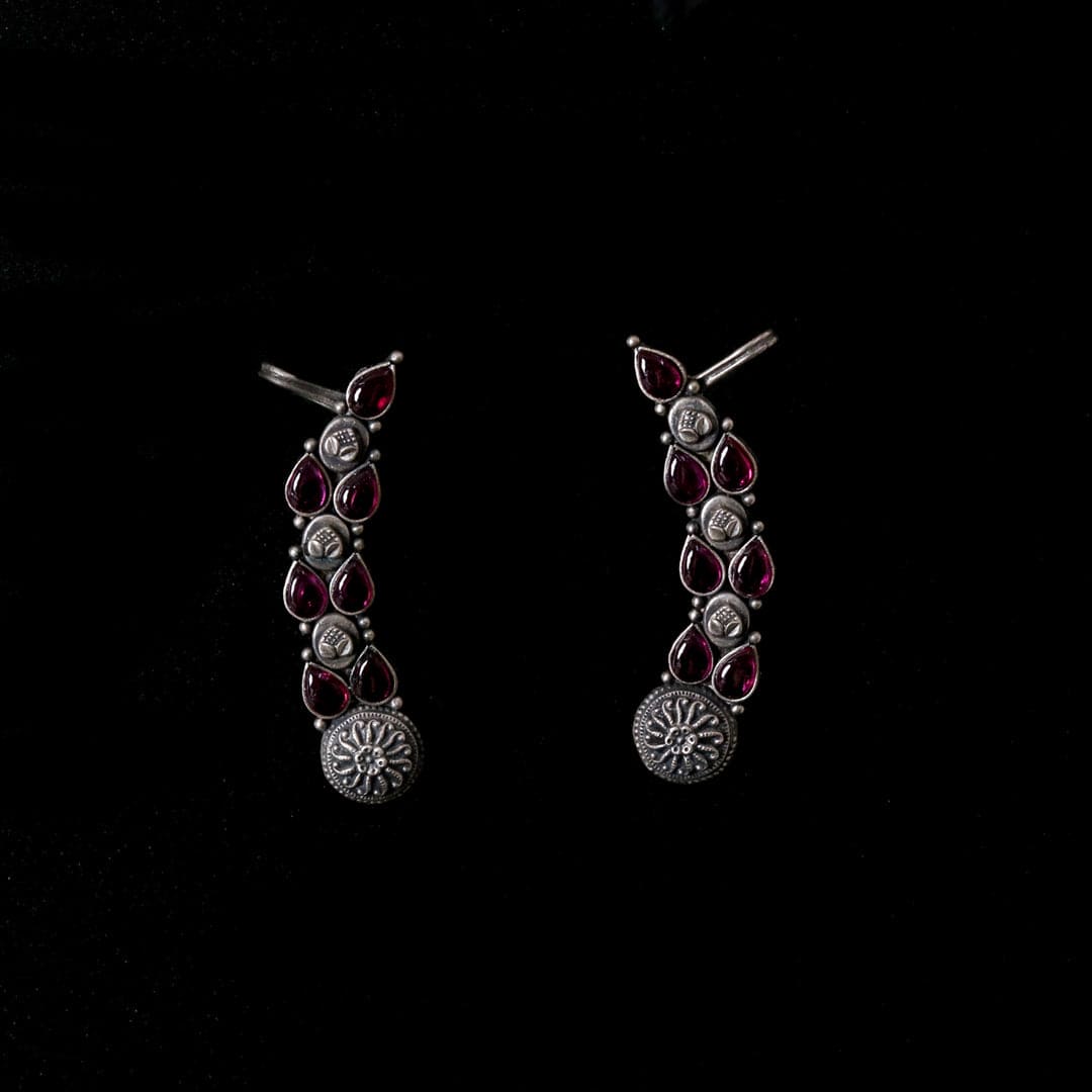 Silver earring-1