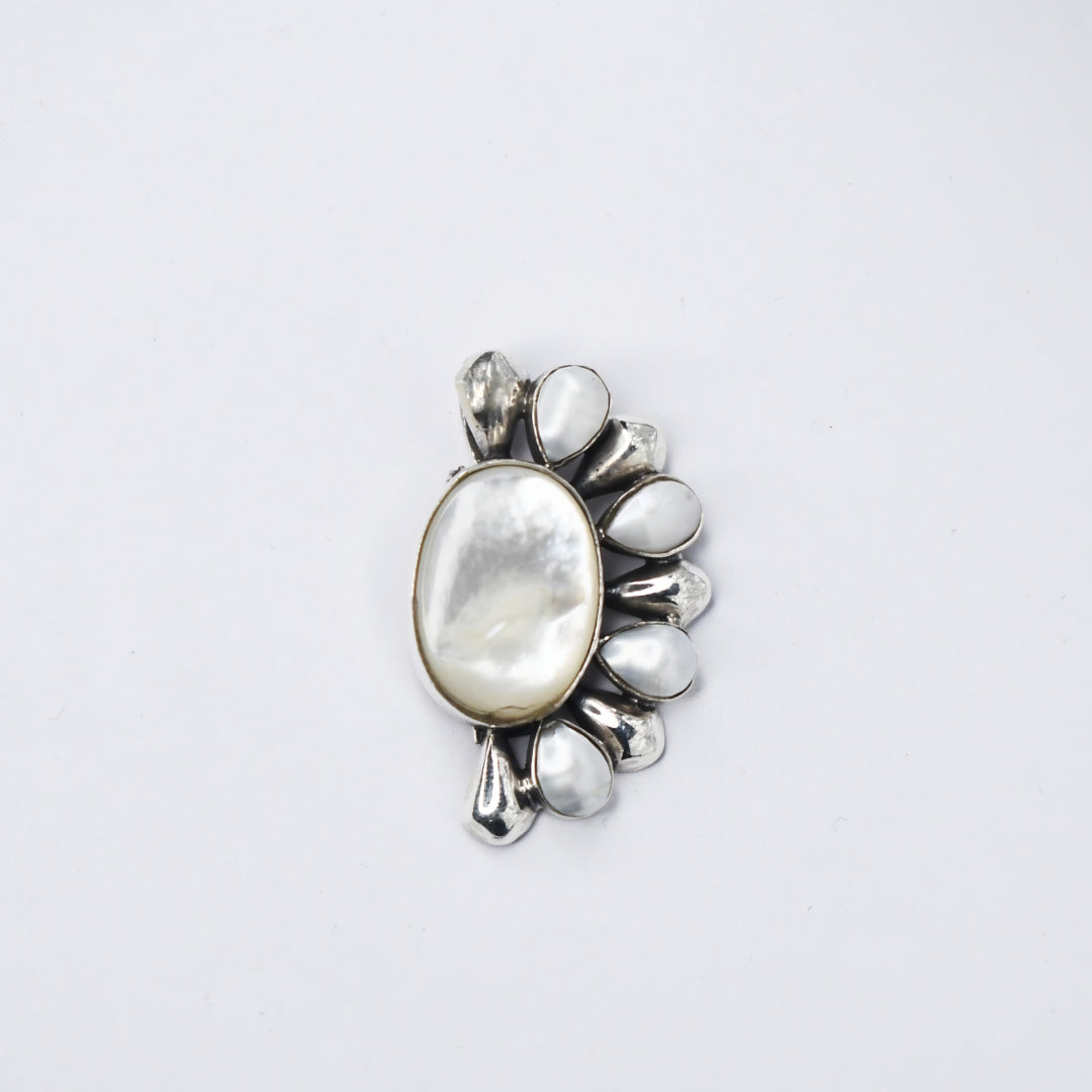 Semicircular Pearl Pendant-1